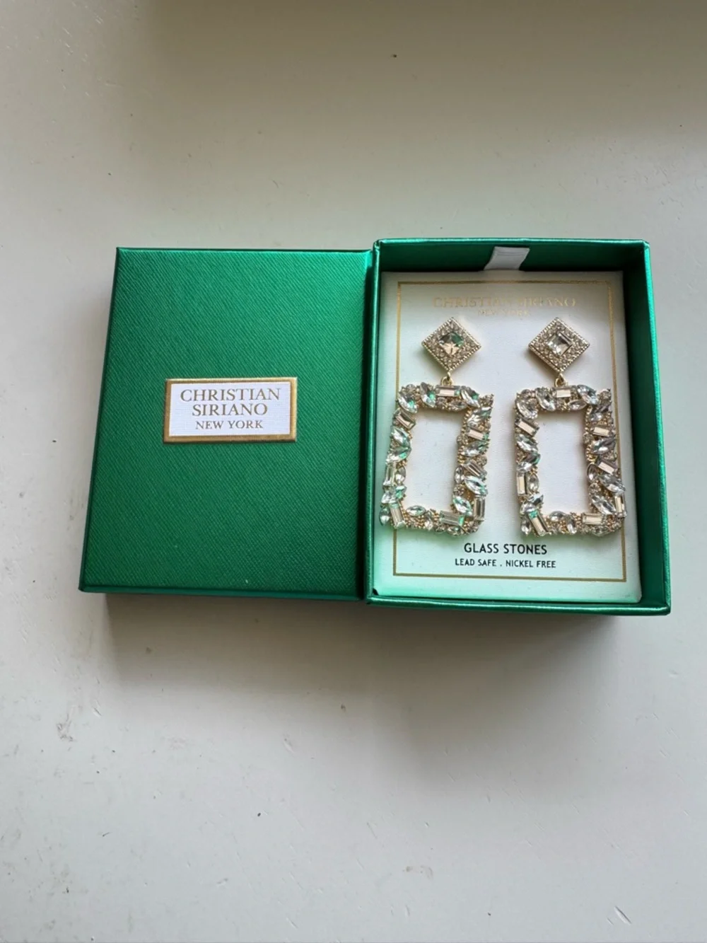 Christian Siriano Gold Crystal Rectangle Drop Earrings - Clear. NWB q - Picture 2 of 3